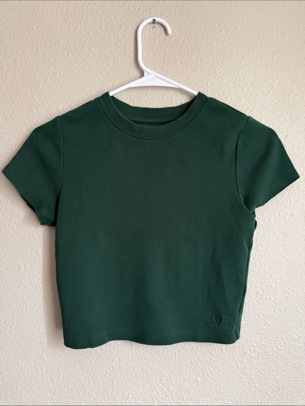 IVL Forest Green Women's Crop Tee Size Small